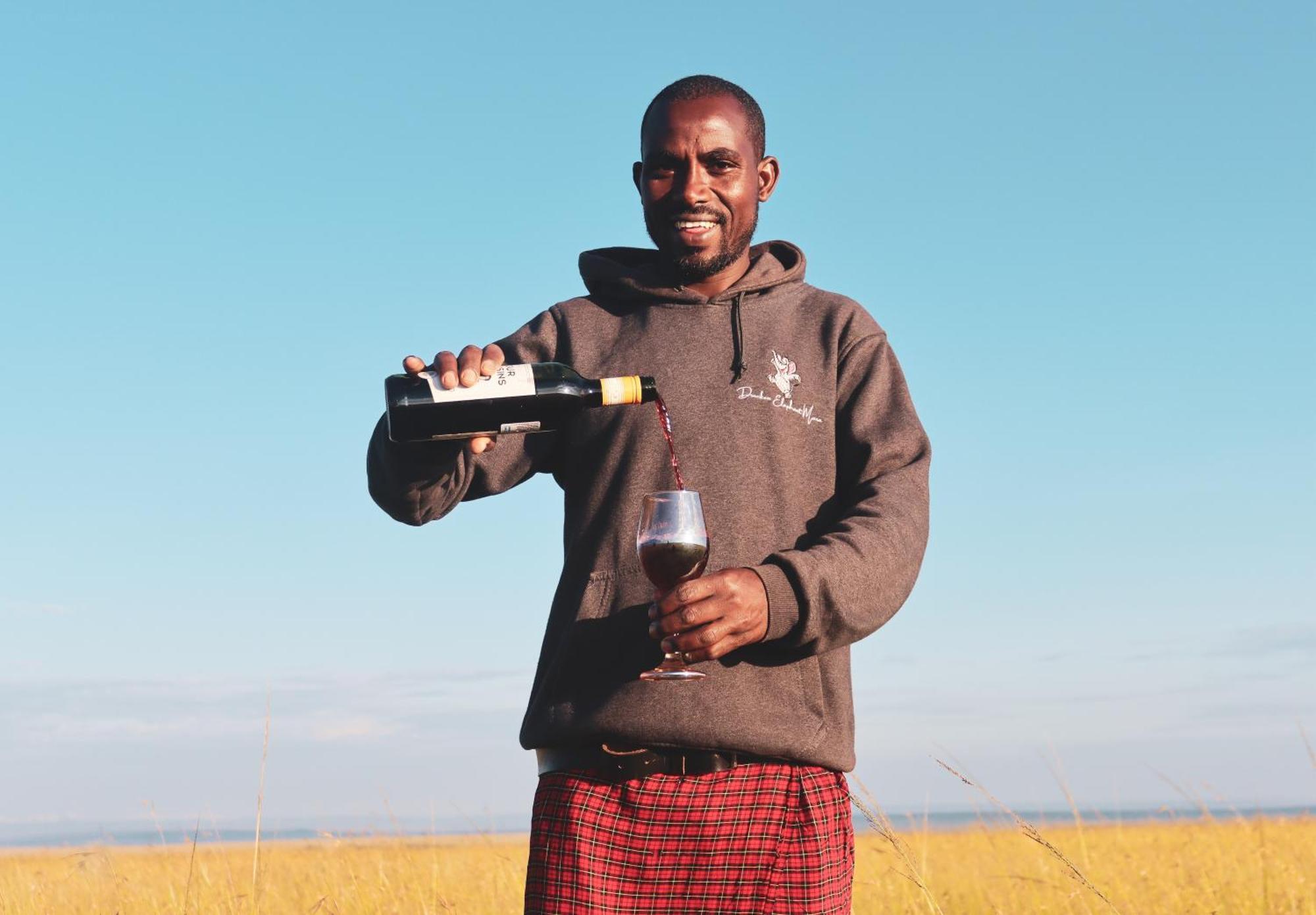 Drunken Elephant Mara Sekenani المظهر الخارجي الصورة